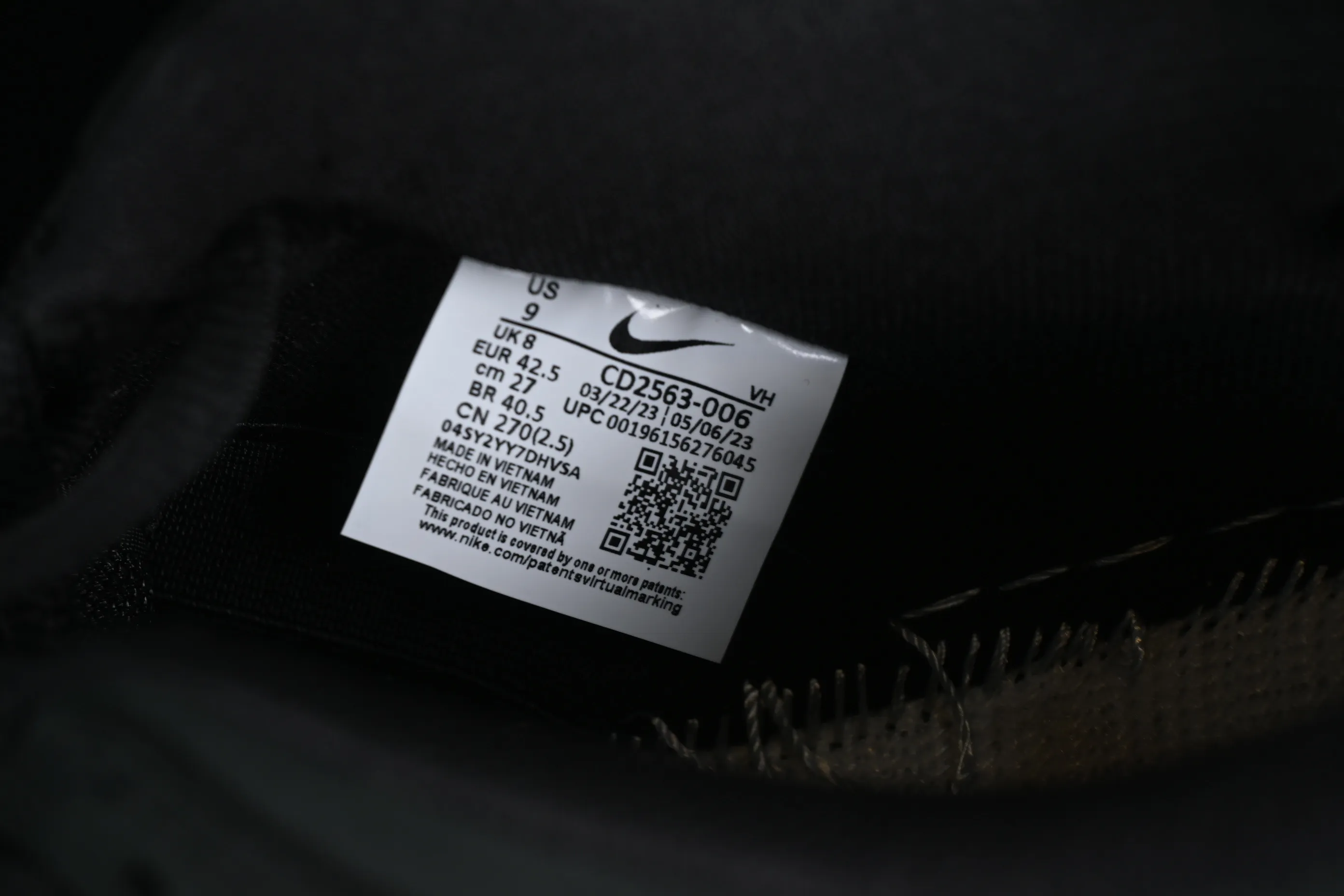 All Categories Nk SB Dunk Series Nk SB Dunk Low Low-top sneakers Nk SB Dunk Low "Black Gum" Raw rubber black and white SB low-top casual sneakers CD2563-006